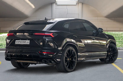 Lamborghini Urus FROM 2733  TO 3299 AED /Day