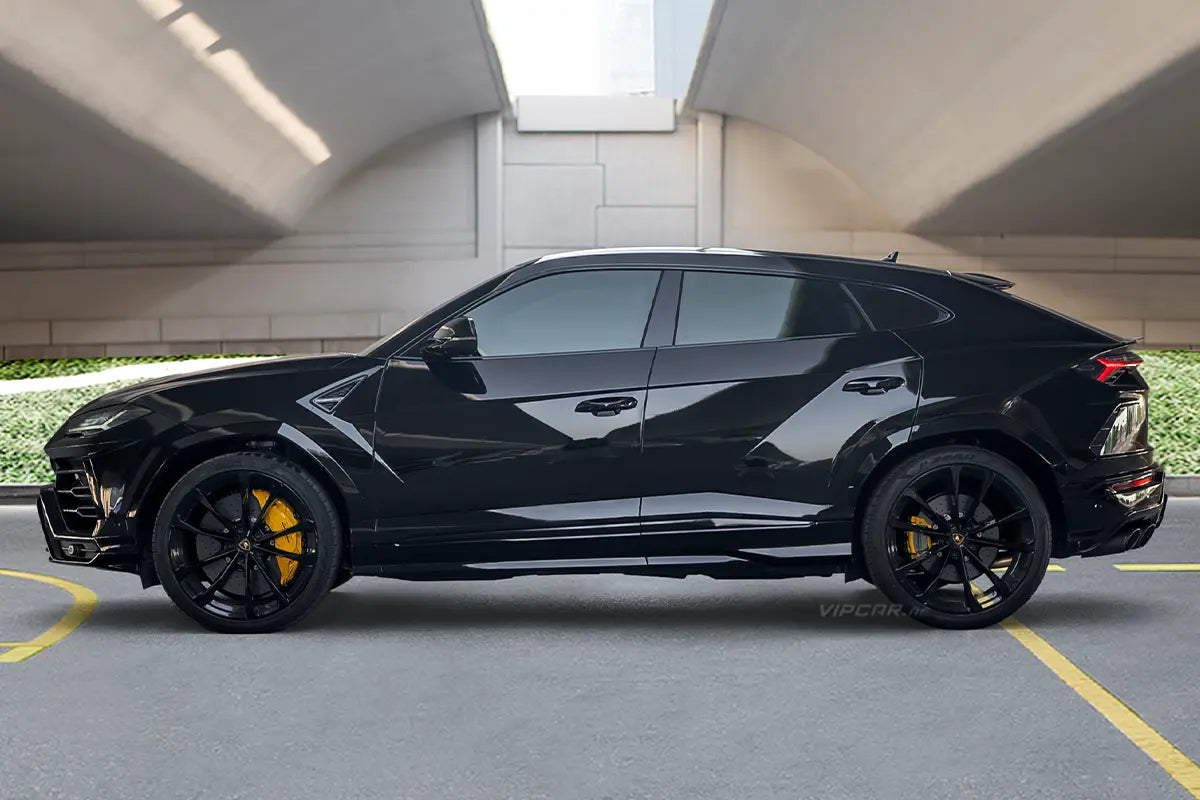 Lamborghini Urus FROM 2733  TO 3299 AED /Day