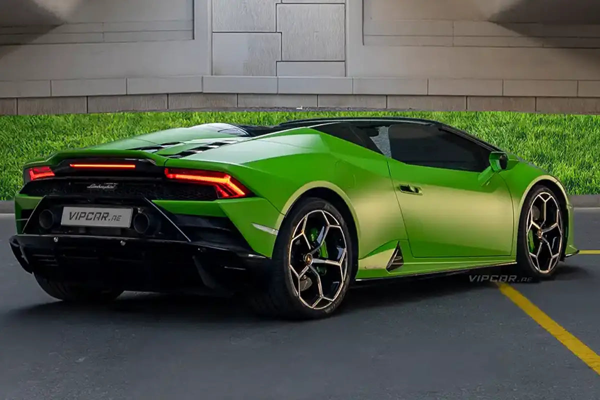 Lamborghini Huracan Evo Spyder FROM 2855  TO 3399 AED /Day